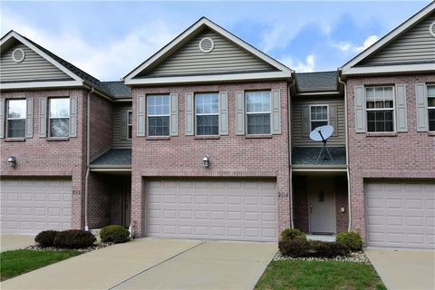 Photo of 204 Adele Ct, Pittsburgh, PA 15229 (MLS # 1735407)