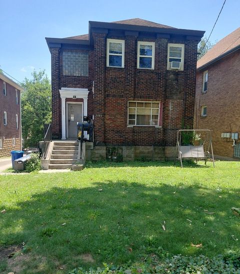 Photo of 5648 Phillips Ave, Pittsburgh, PA 15217 (MLS # 1763055)