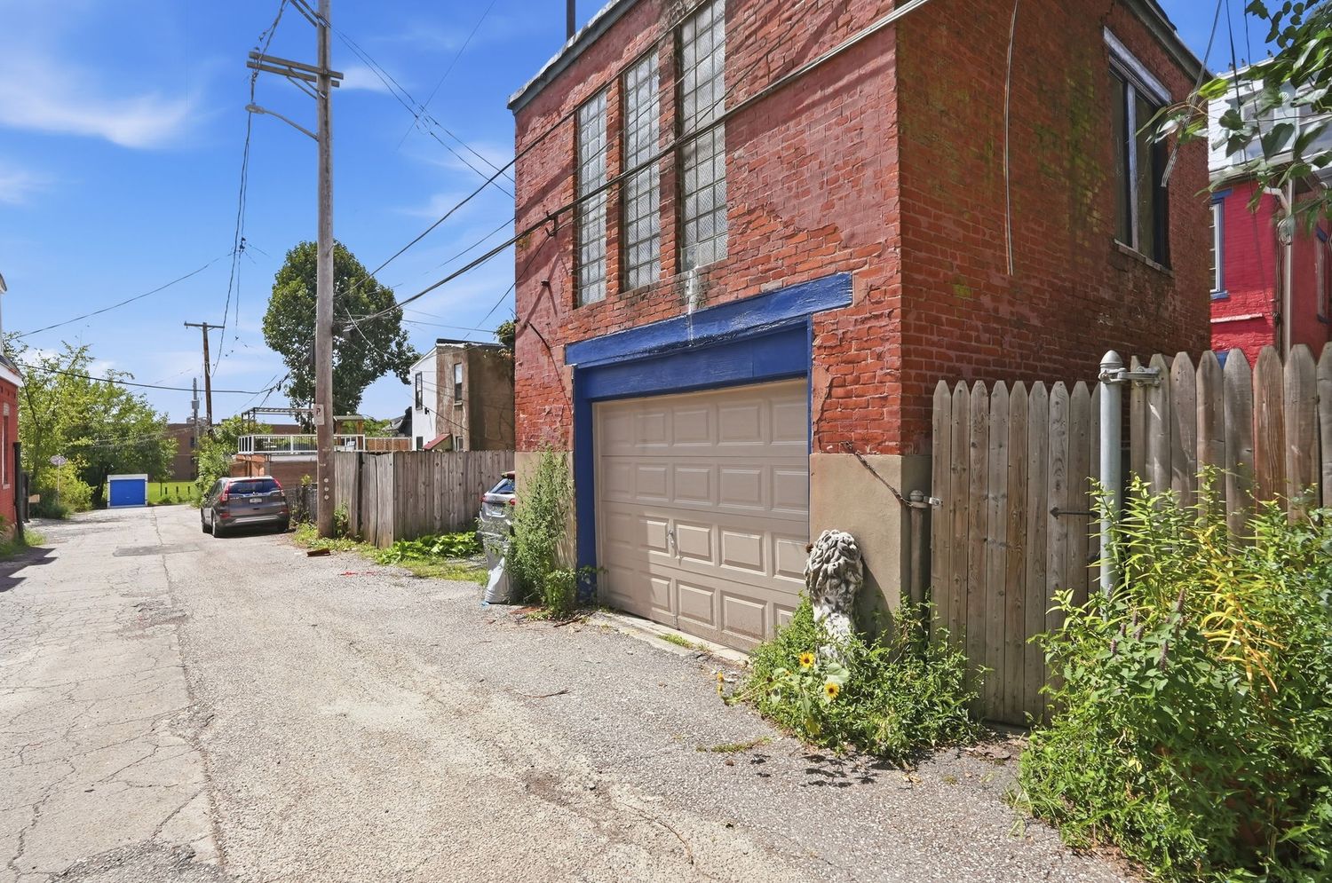 728 N Beatty Street