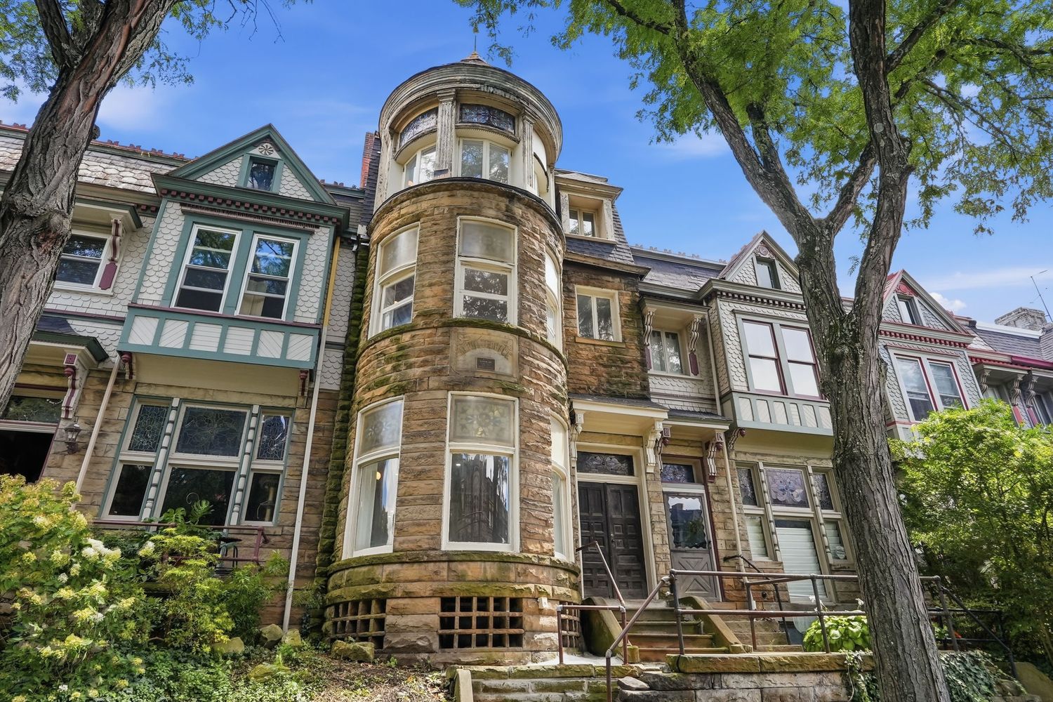 728 N Beatty Street