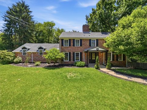 Photo of 150 Maple Dr, Wexford, PA 15090 (MLS # 1761087)