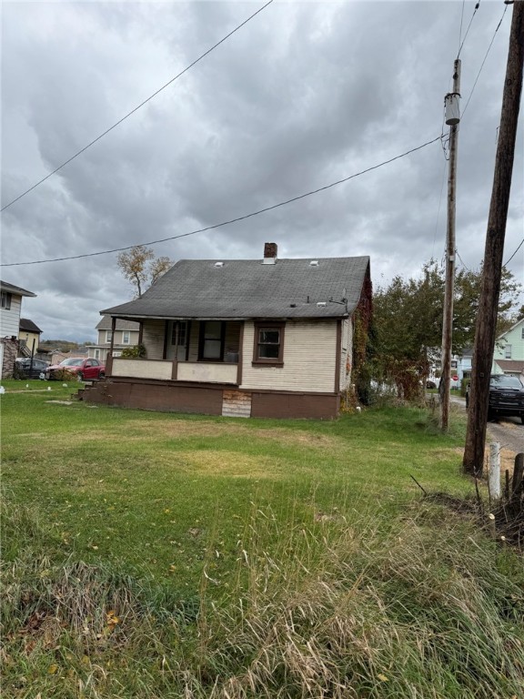 220 E Jackson St