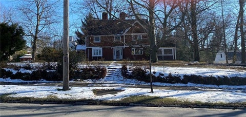 Photo for 295 N Main St