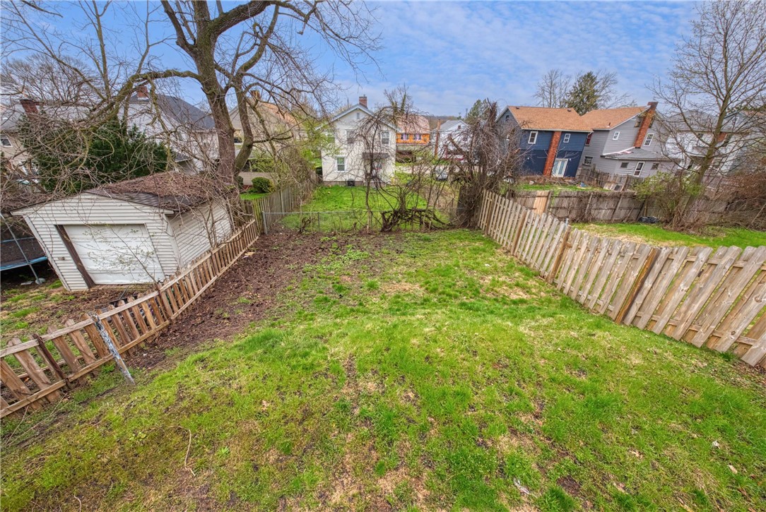 1122 Wade St, Aliquippa, Pennsylvania image 38