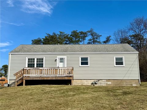 2118 Brodhead Rd Hopewell Twp PA 15001