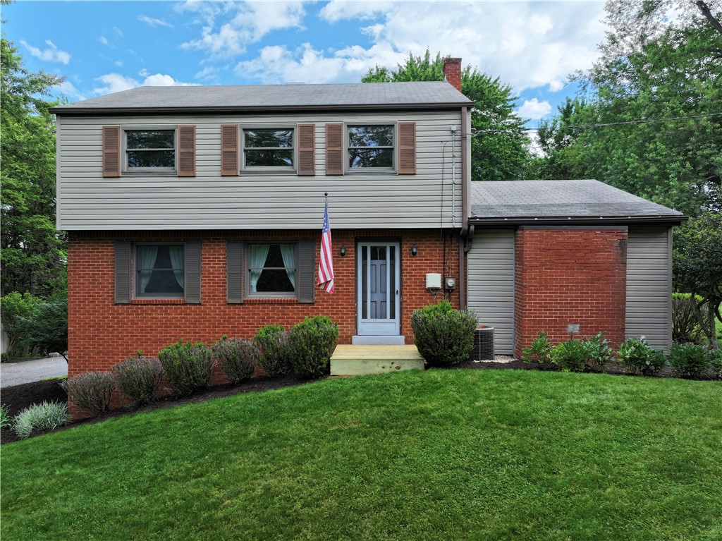 2261 Gray Ridge