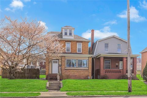 Photo of 1430 Duss Ave, Ambridge, PA 15003 (MLS # 1746730)