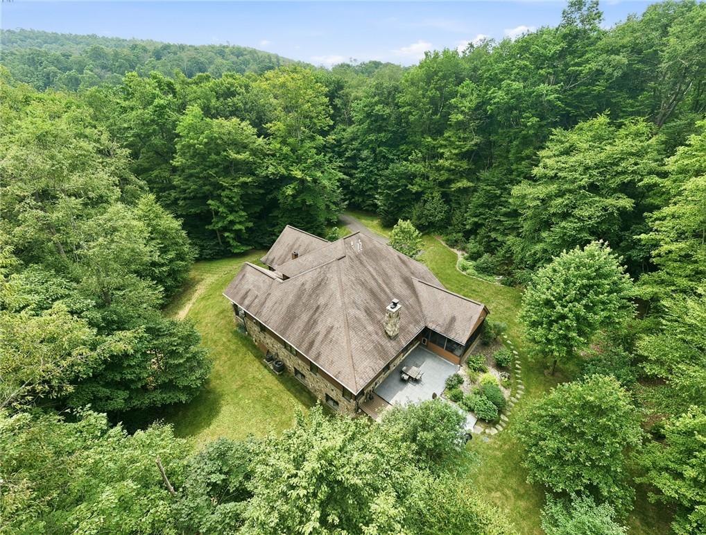 302 Pheasant Run Lane