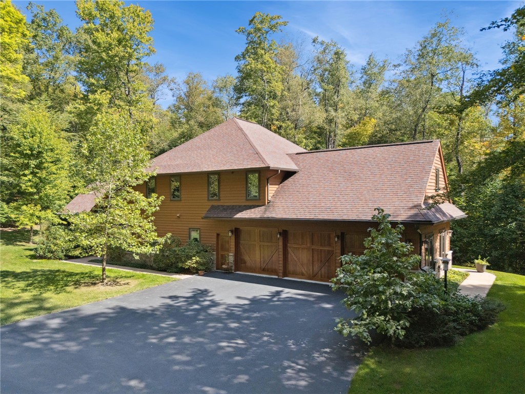 302 Pheasant Run Lane