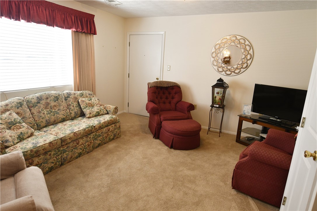 320 Sims St A4
