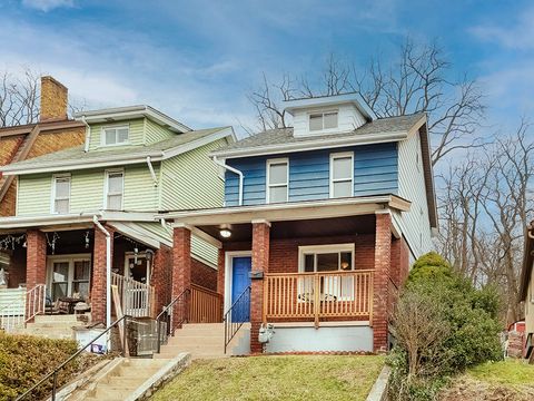 Photo of 2331 Valera Ave, Pittsburgh, PA 15210 (MLS # 1737146)