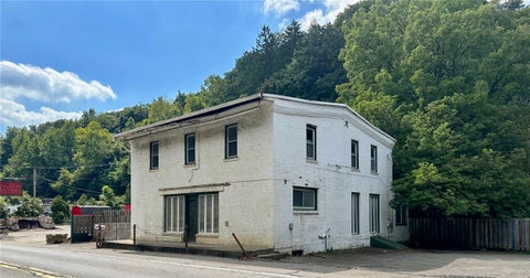 Photo for 1971 Streets Run Rd