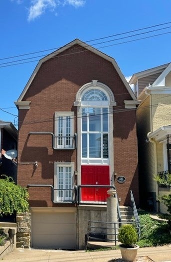 Photo for 820 Grandview Ave