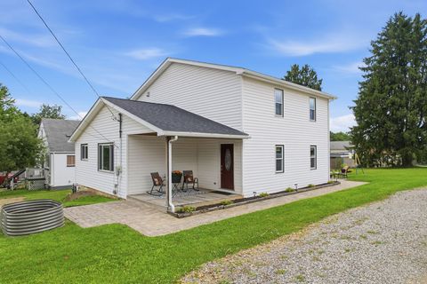 Photo of 120 Oregon Avenue, Vandergrift, PA 15690 (MLS # 1764442)