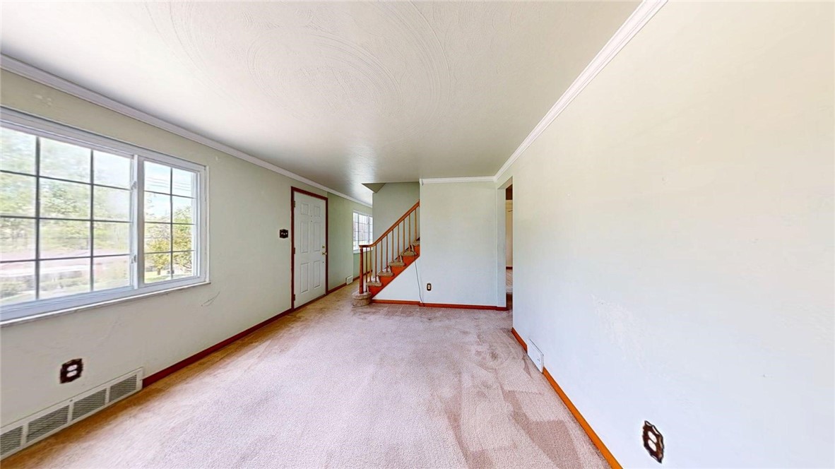 121 Rosemont Dr