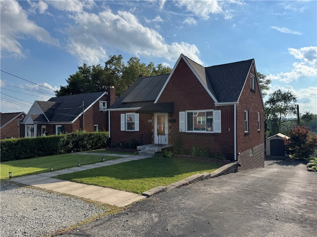 3652 Oakleaf Road