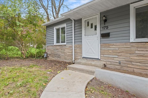 Photo for 175 Universal Rd