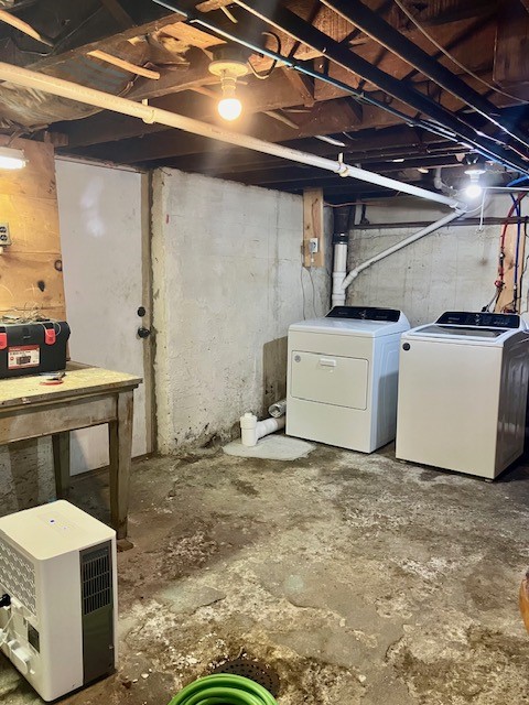 Johnstown, Pennsylvania 15902, United States, 5 Bedrooms Bedrooms, ,2 BathroomsBathrooms,Residential,Active,242106