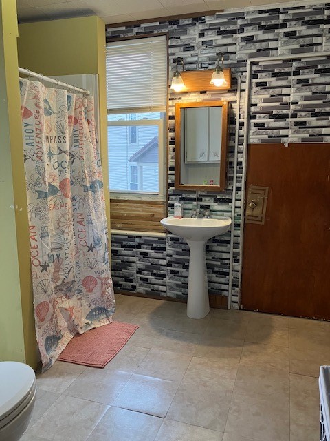 Johnstown, Pennsylvania 15902, United States, 5 Bedrooms Bedrooms, ,2 BathroomsBathrooms,Residential,Active,242106