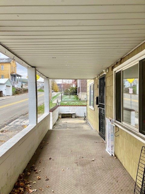 Johnstown, Pennsylvania 15902, United States, 5 Bedrooms Bedrooms, ,2 BathroomsBathrooms,Residential,Active,242106