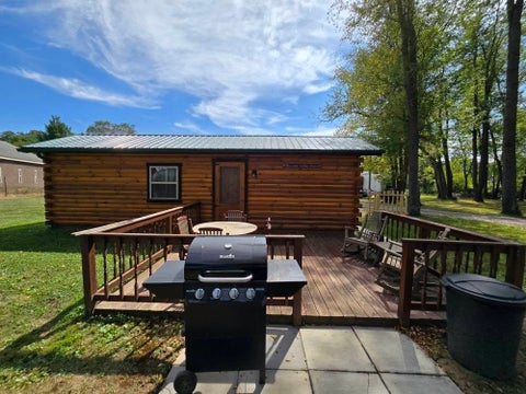Photo for 606 Oak Ridge Rd