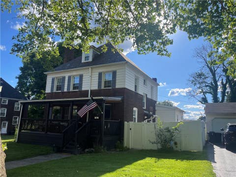 Photo of 73 11th St, Midland, PA 15059 (MLS # 1760968)