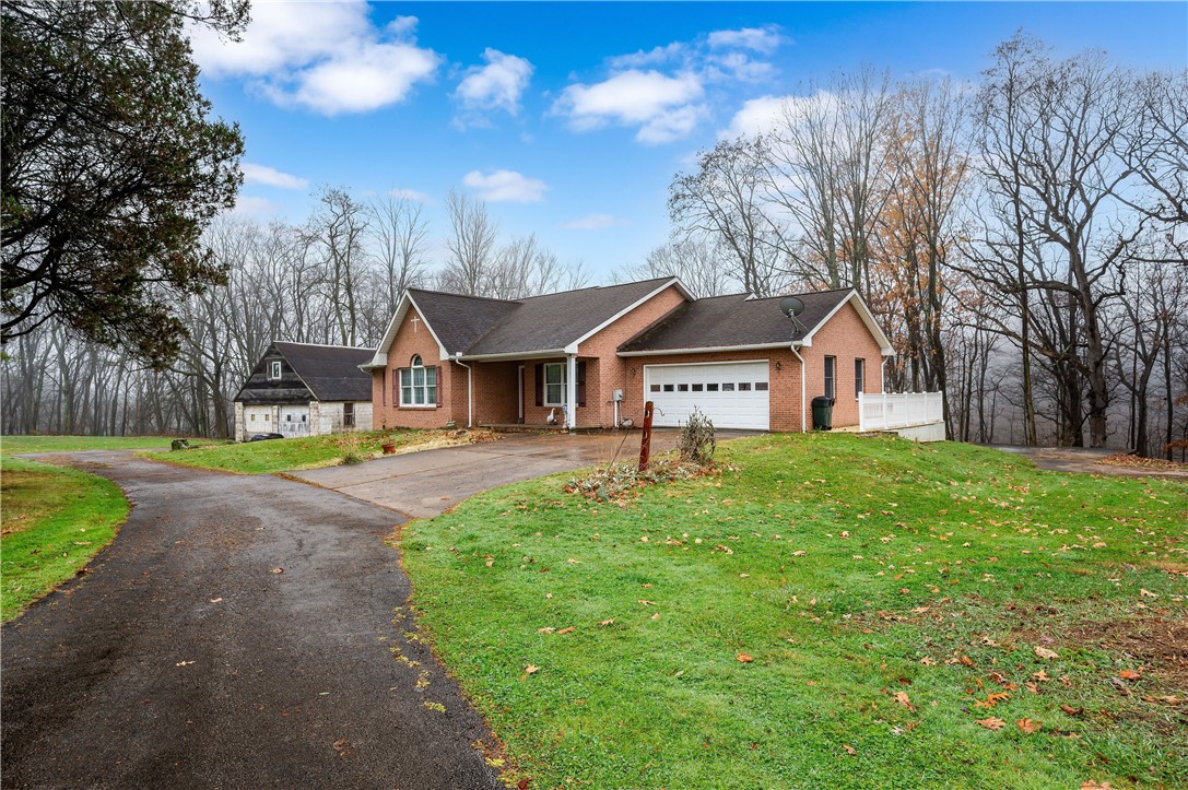 Center Twp - But, Pennsylvania 16001, United States, 3 Bedrooms Bedrooms, ,3 BathroomsBathrooms,Residential,Active,31707