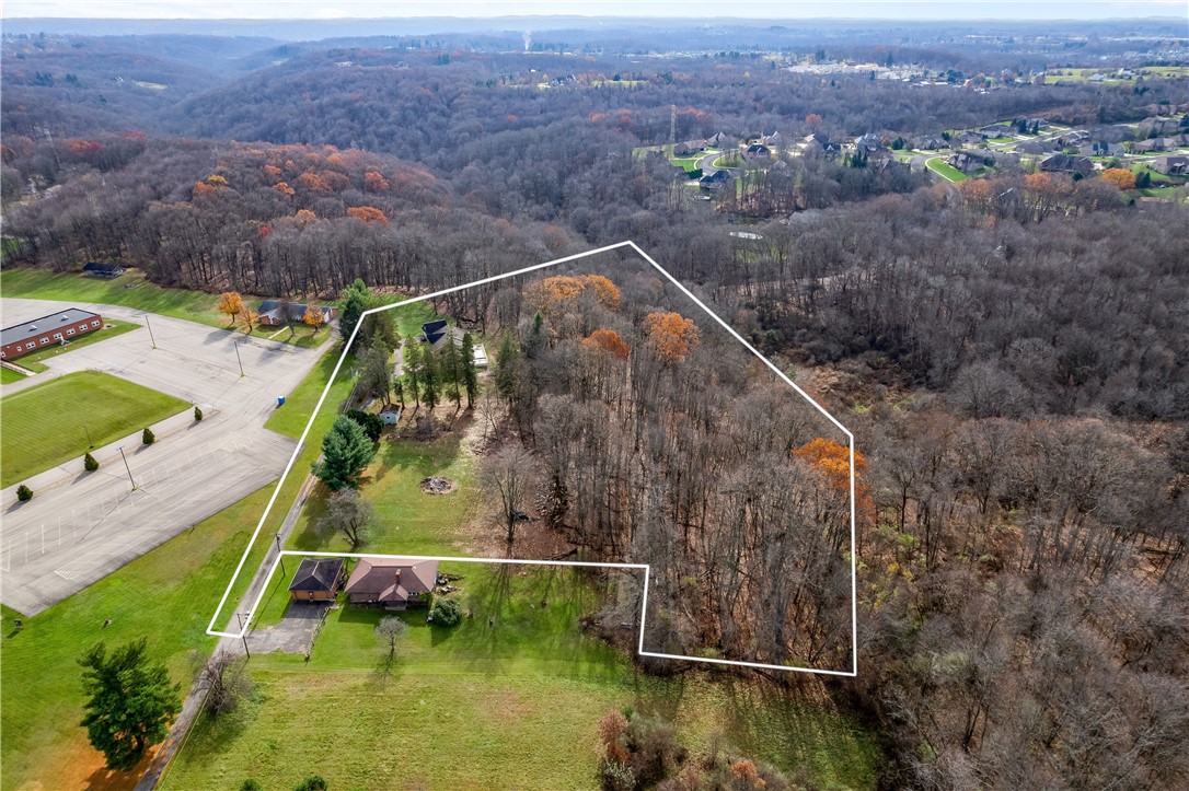 Center Twp - But, Pennsylvania 16001, United States, 3 Bedrooms Bedrooms, ,3 BathroomsBathrooms,Residential,Active,31707