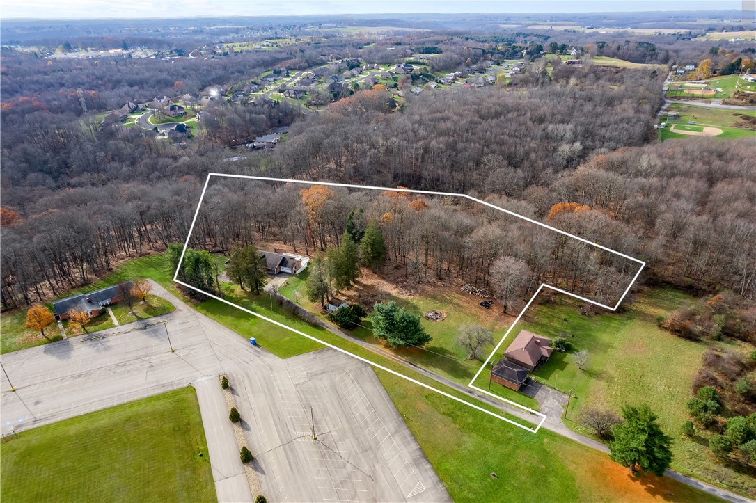 Center Twp - But, Pennsylvania 16001, United States, 3 Bedrooms Bedrooms, ,3 BathroomsBathrooms,Residential,Active,31707