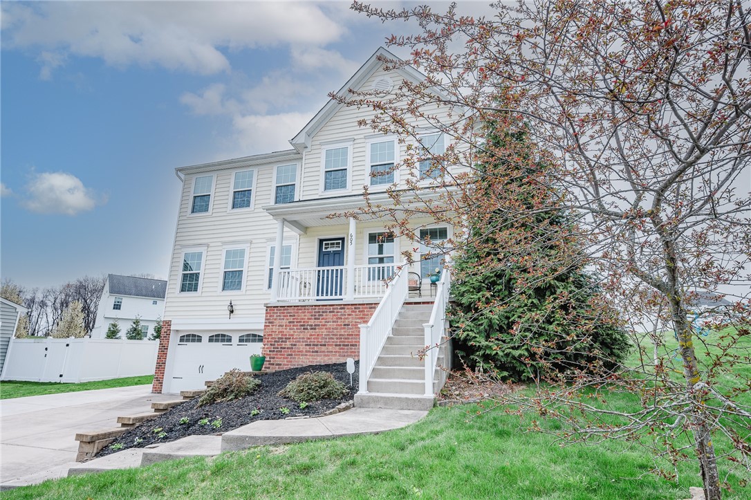 605 Skyline Ct, Irwin, Pennsylvania image 1