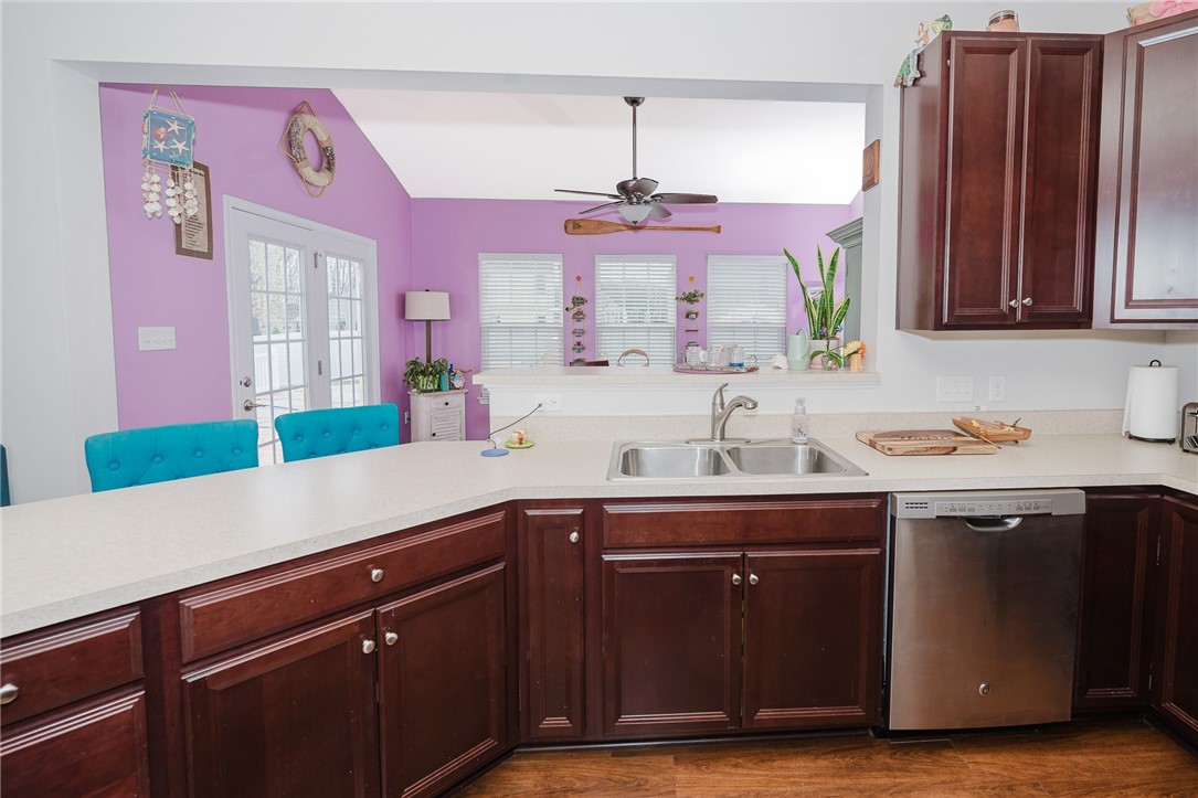 605 Skyline Ct, Irwin, Pennsylvania image 16