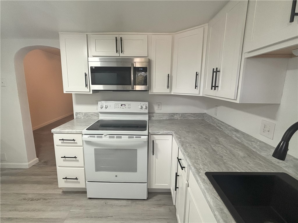 Penn Twp, Pennsylvania 15085, United States, 2 Bedrooms Bedrooms, ,1 BathroomBathrooms,Residential,Active,208414