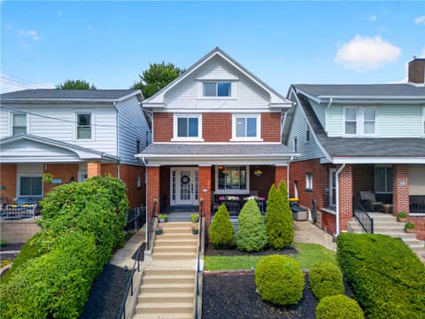 Photo of 1142 Hillsdale Ave, Pittsburgh, PA 15216 (MLS # 1764395)