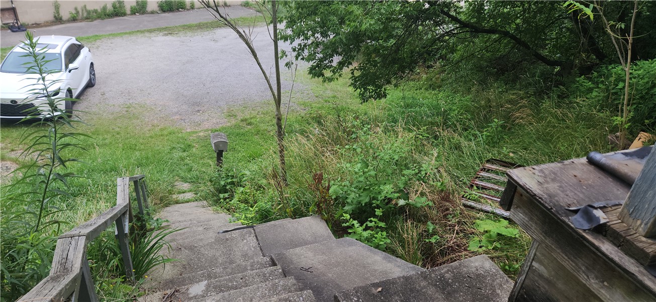 New Castle, Pennsylvania 16101, United States, 4 Bedrooms Bedrooms, ,2 BathroomsBathrooms,Residential,Pending,176269