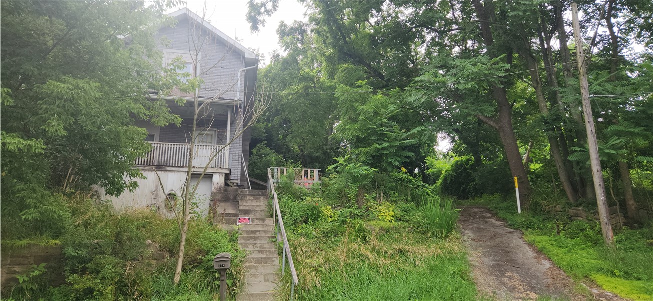 New Castle, Pennsylvania 16101, United States, 4 Bedrooms Bedrooms, ,2 BathroomsBathrooms,Residential,Pending,176269