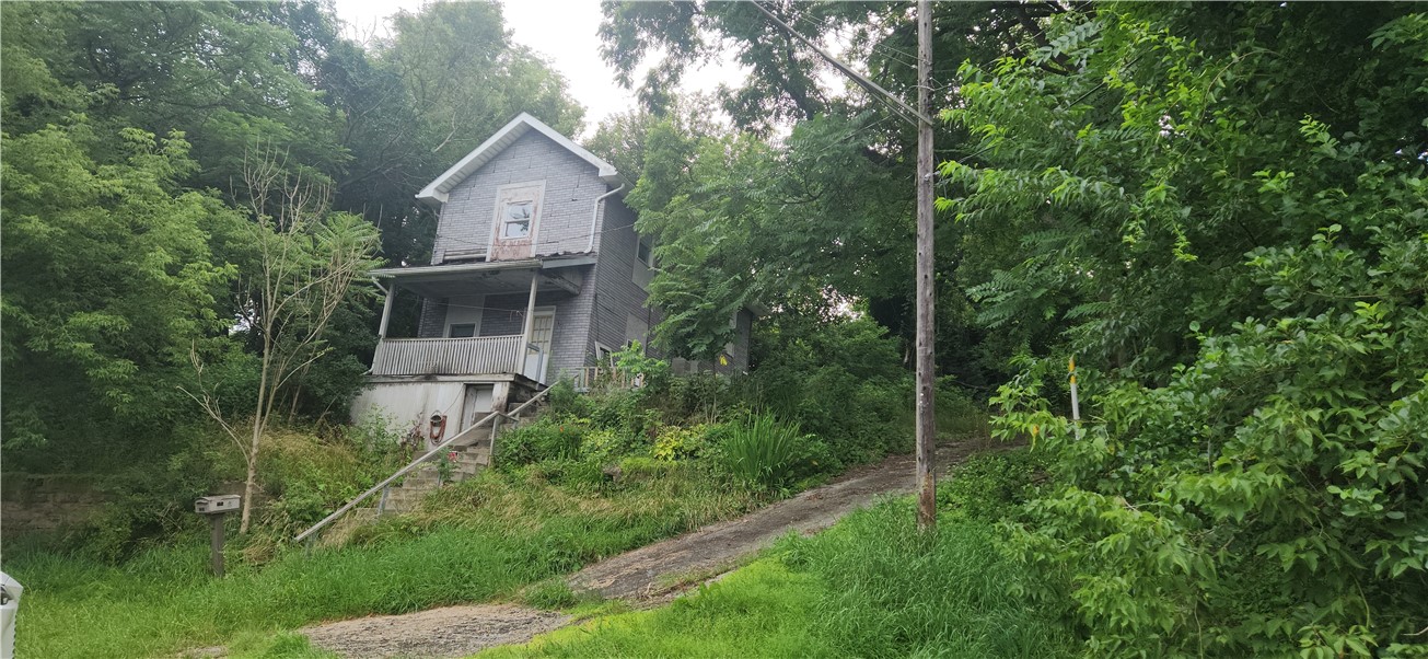 New Castle, Pennsylvania 16101, United States, 4 Bedrooms Bedrooms, ,2 BathroomsBathrooms,Residential,Pending,176269