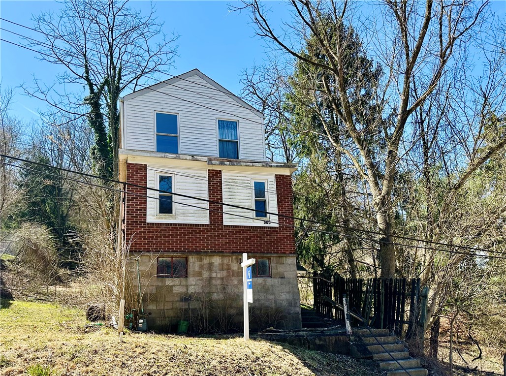 600 New Jersey St St, McKeesport, Pennsylvania image 1