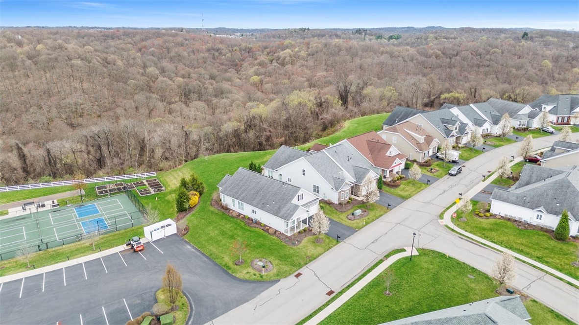 Ohio Twp, Pennsylvania 15143, United States, 2 Bedrooms Bedrooms, ,2 BathroomsBathrooms,Residential,Active,102309