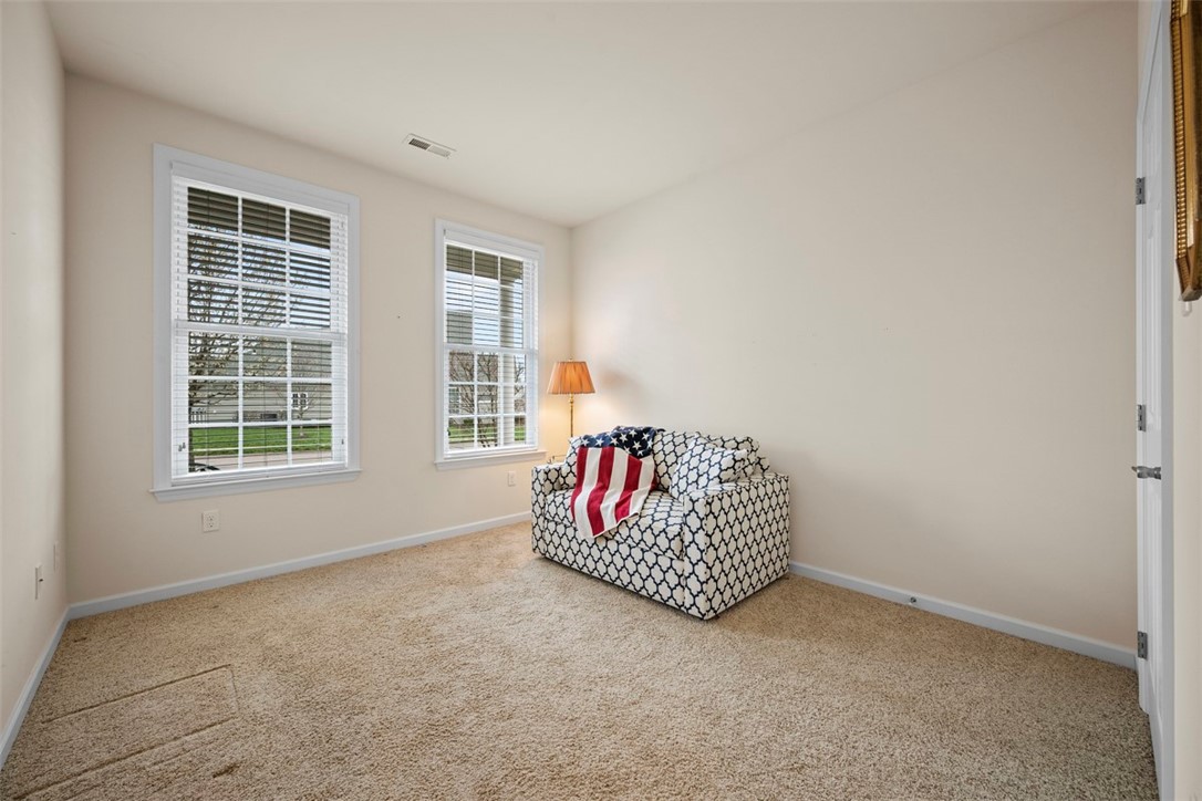 Ohio Twp, Pennsylvania 15143, United States, 2 Bedrooms Bedrooms, ,2 BathroomsBathrooms,Residential,Active,102309