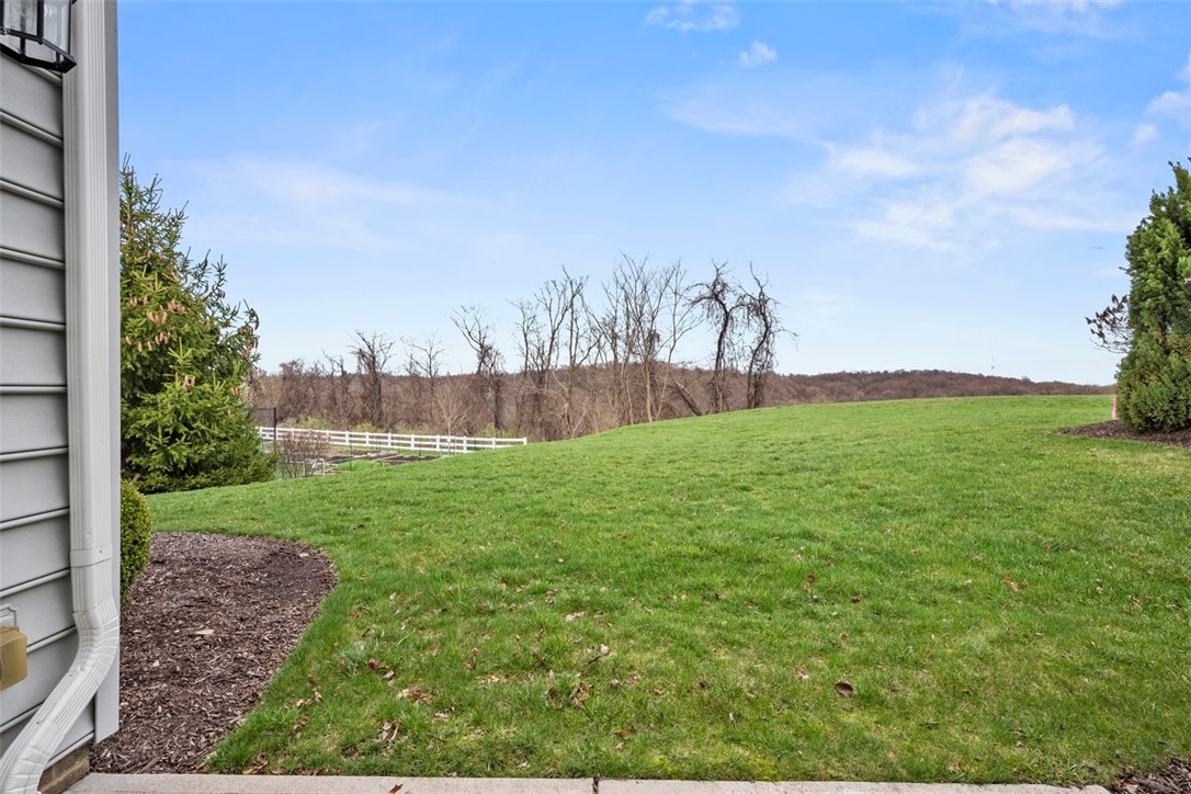 Ohio Twp, Pennsylvania 15143, United States, 2 Bedrooms Bedrooms, ,2 BathroomsBathrooms,Residential,Active,102309