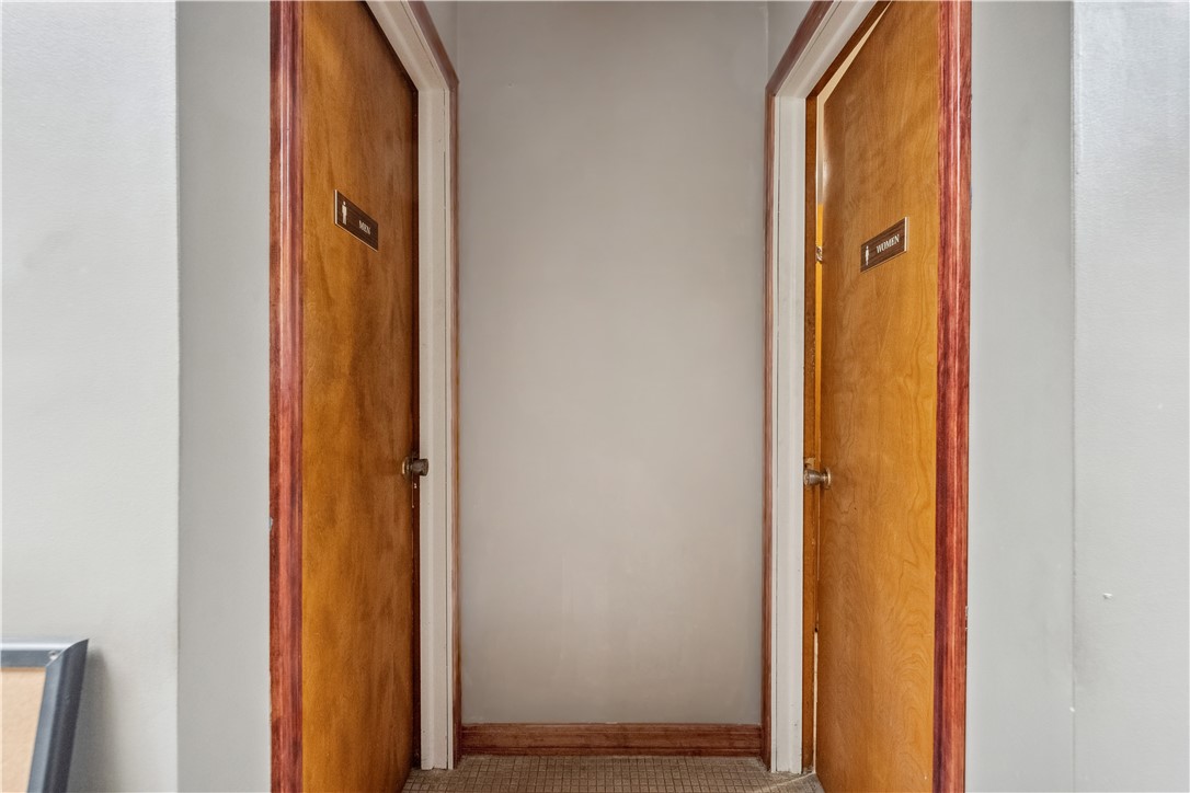 Castle Shannon, Pennsylvania 15234, United States, ,Commercial,Contingent,120281