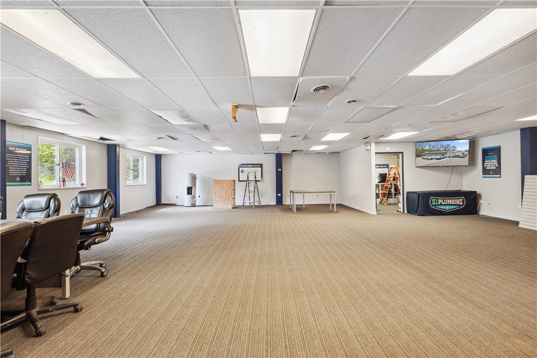 Castle Shannon, Pennsylvania 15234, United States, ,Commercial,Contingent,120281