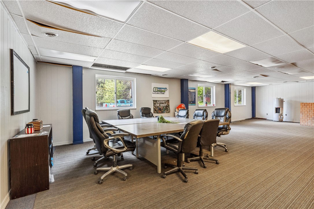 Castle Shannon, Pennsylvania 15234, United States, ,Commercial,Contingent,120281