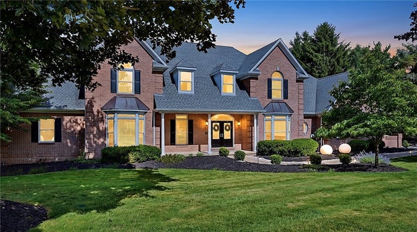 5003 OLD ORCHARD LN, GIBSONIA, PA 15044 - Image d7a24aff5ae6d06d3f2a35a650e8b56d/2271563714