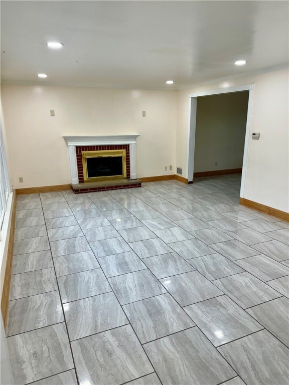 2350 Mt Vernon Ave