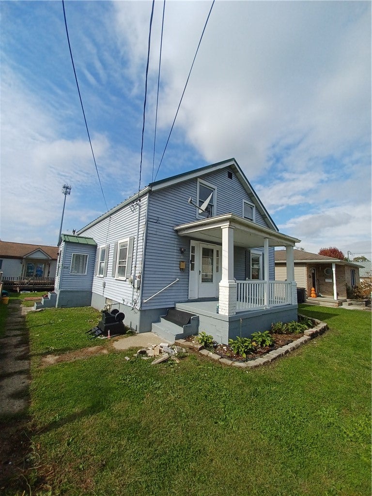 211 N 16th Ave
