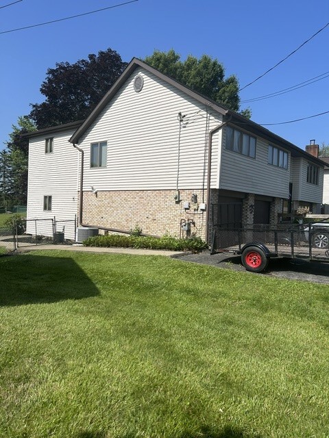 104 Woodbury Dr