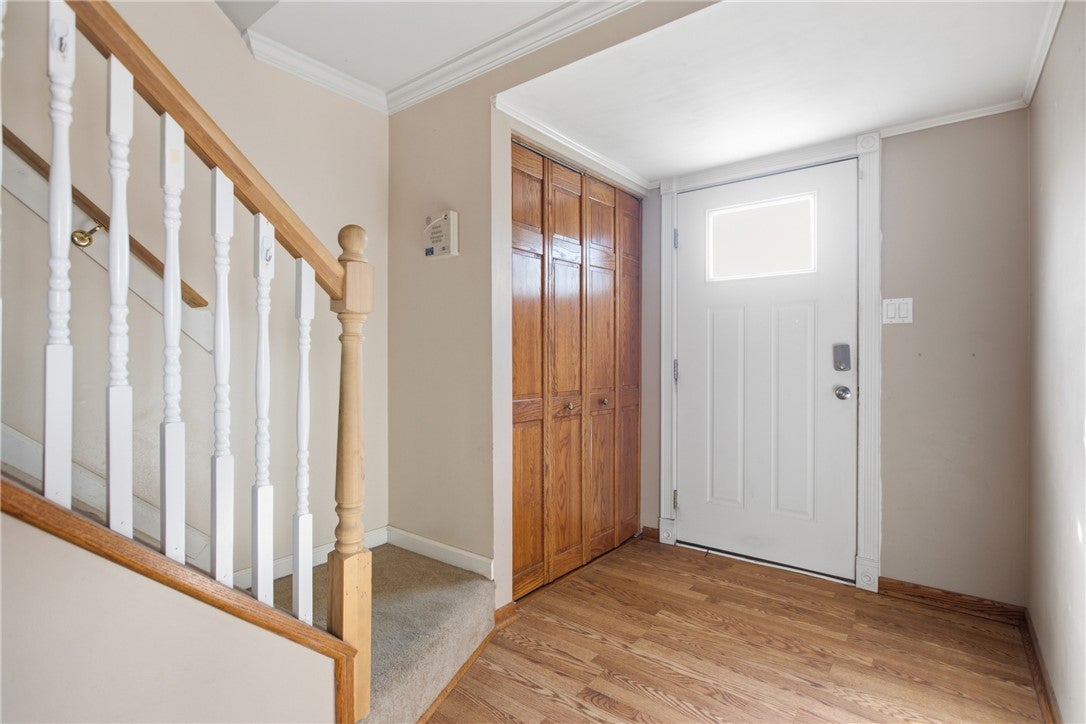 322 Parkwood Dr