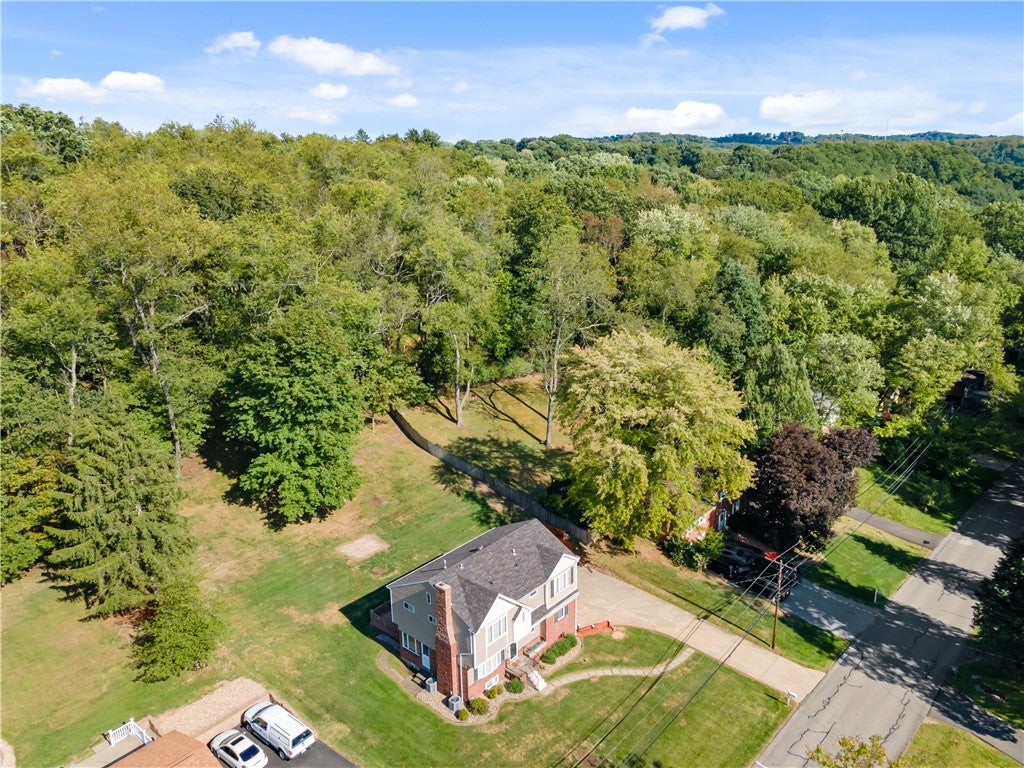 2467 Trotter Dr