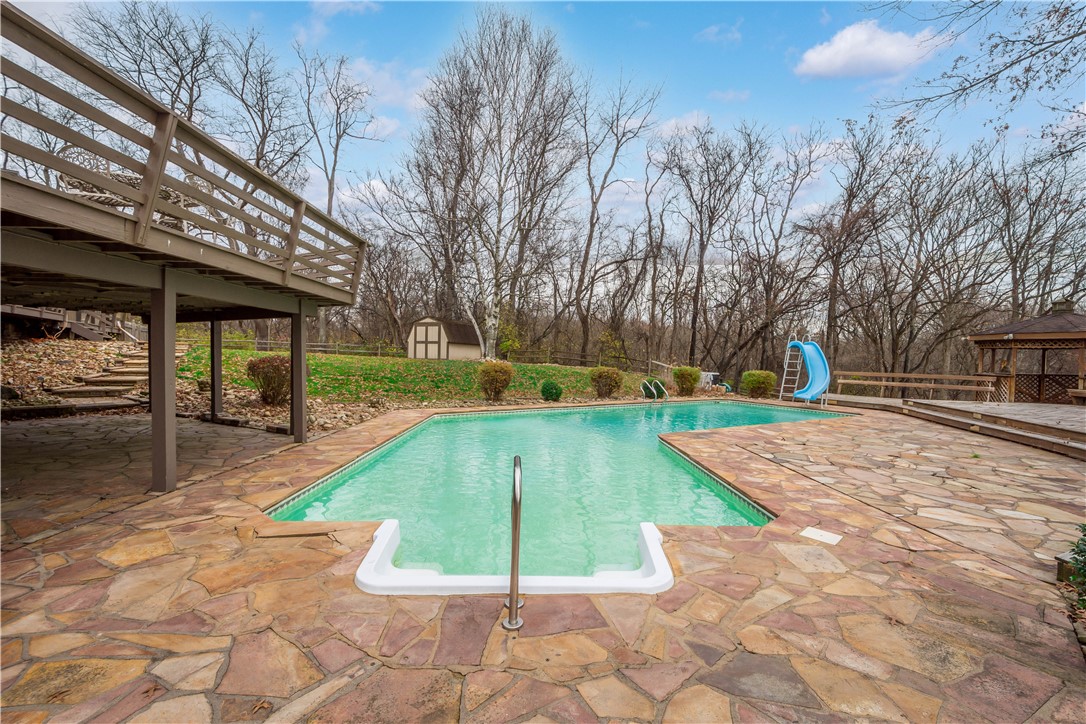 Jefferson Hills, Pennsylvania 15025, United States, 4 Bedrooms Bedrooms, ,4 BathroomsBathrooms,Residential,Active,229113